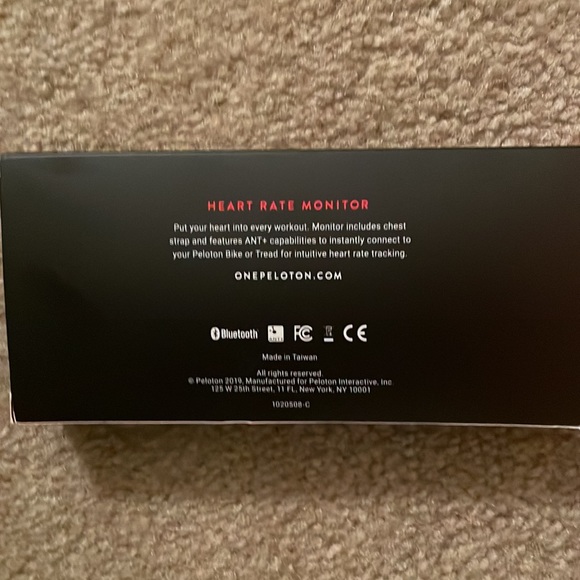 Peloton heart monitor - Picture 2 of 4